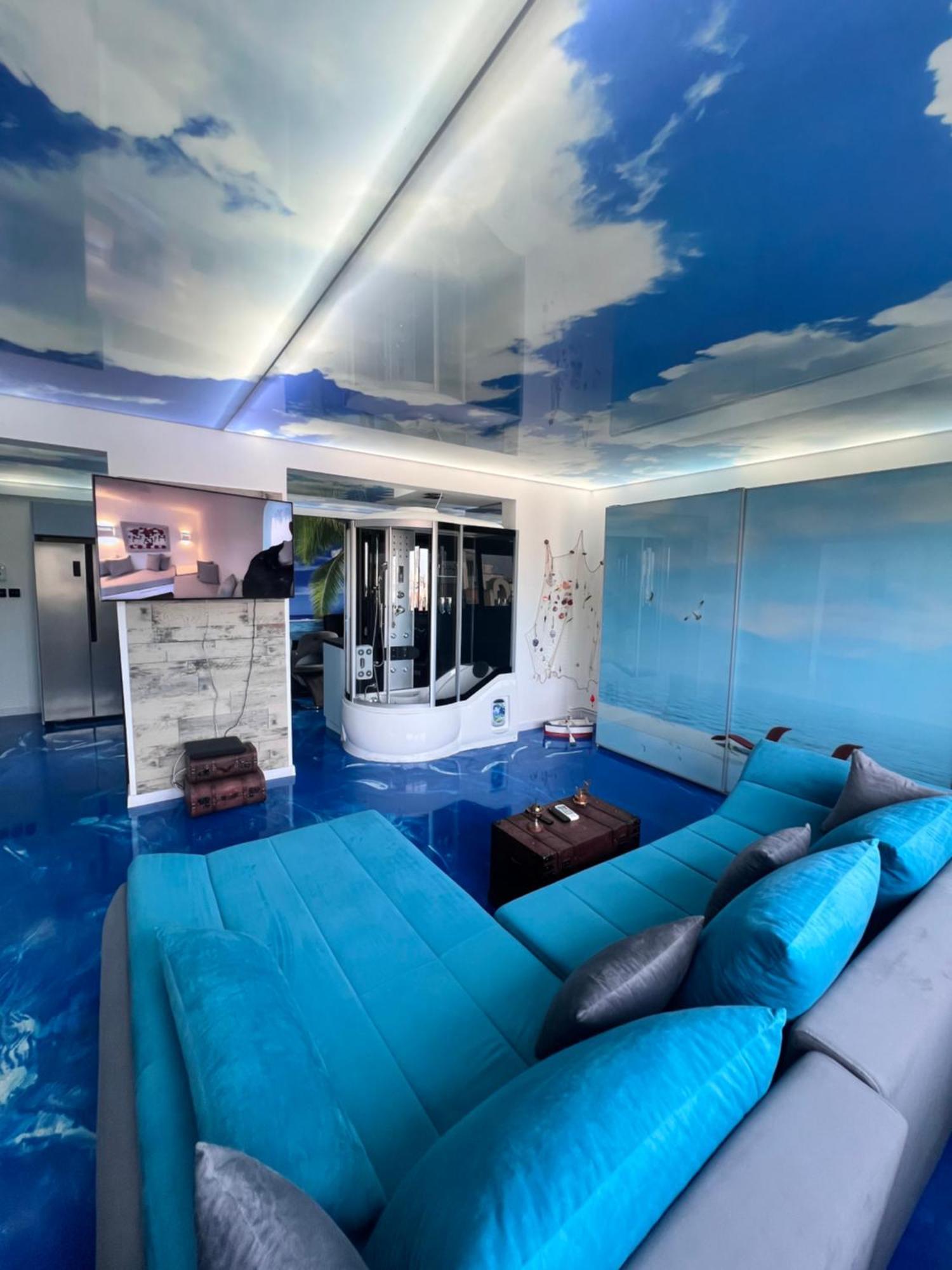 Delux Apartment ไกรโอวา ภายนอก รูปภาพ