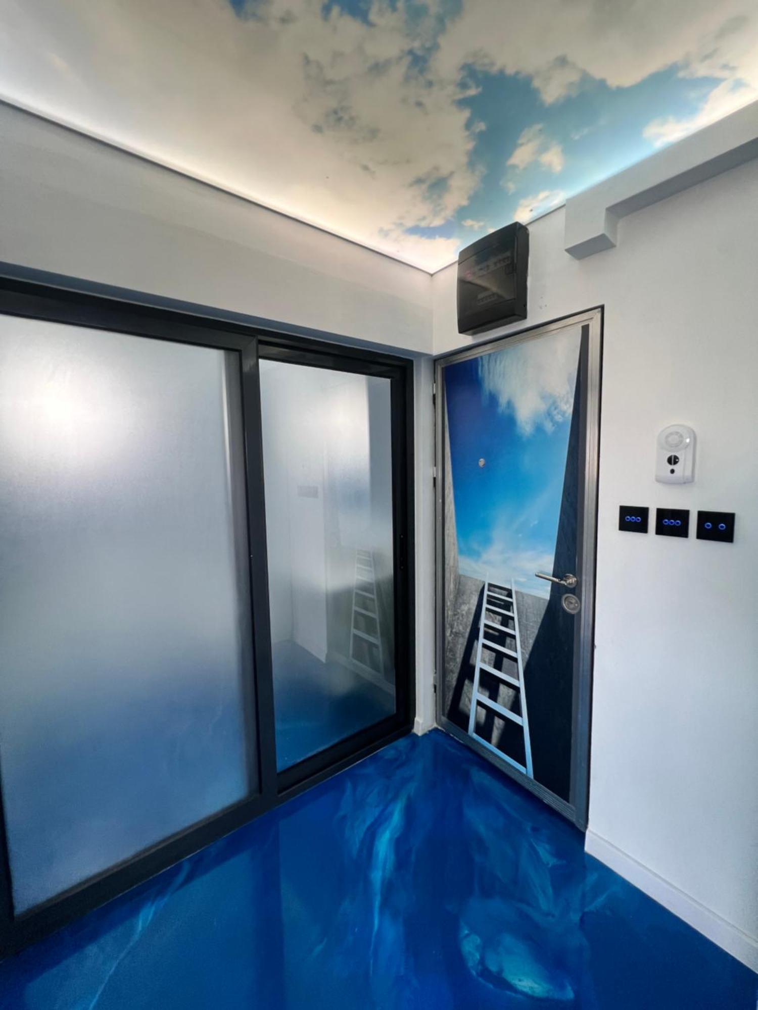 Delux Apartment ไกรโอวา ภายนอก รูปภาพ
